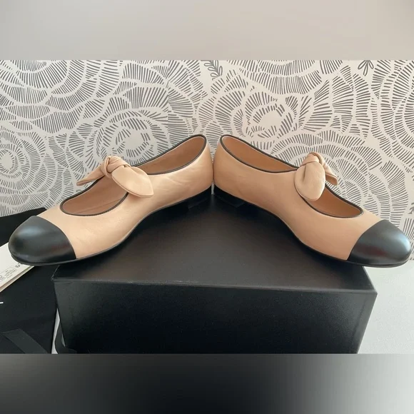New CHANEL 25C Lambskin Maryjane Bow Ballet Shoes - Picture 11 of 13